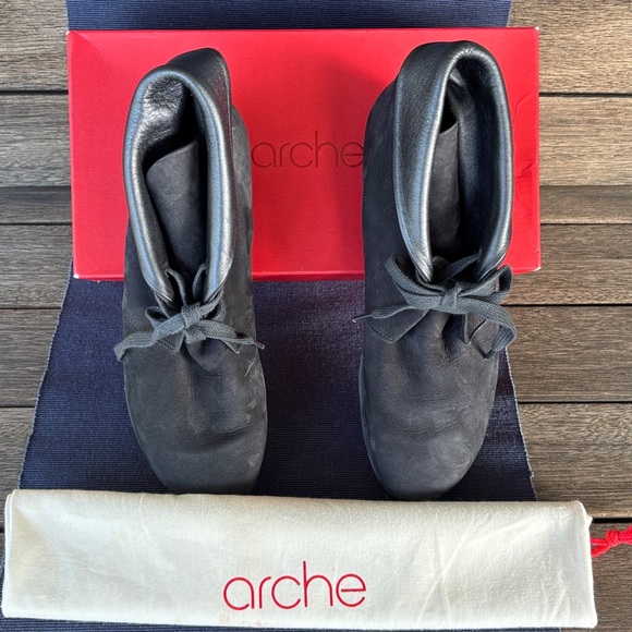 Arche Black Suede Leather Bootie 40 - Picture 6 of 6